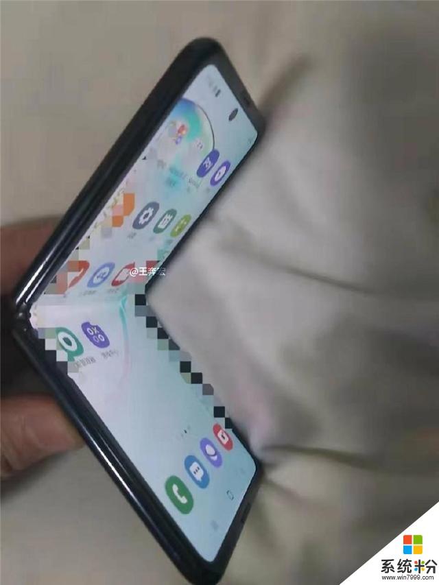 三星翻蓋折疊屏手機真機圖現身，GalaxyFold2來了？(2)